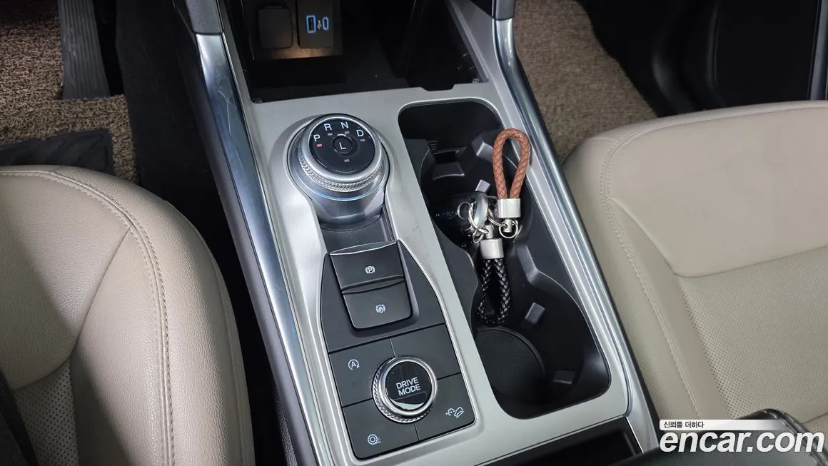 Ford Explorer 2023 из KR, фото 9