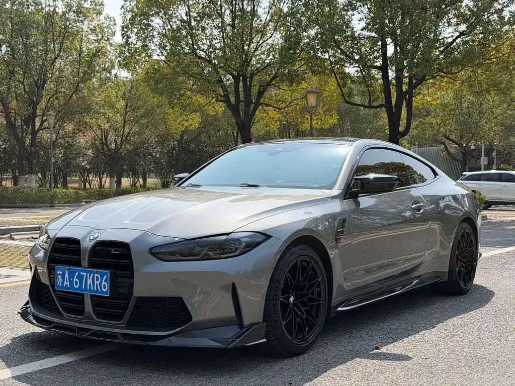 BMW M4 — фото 1