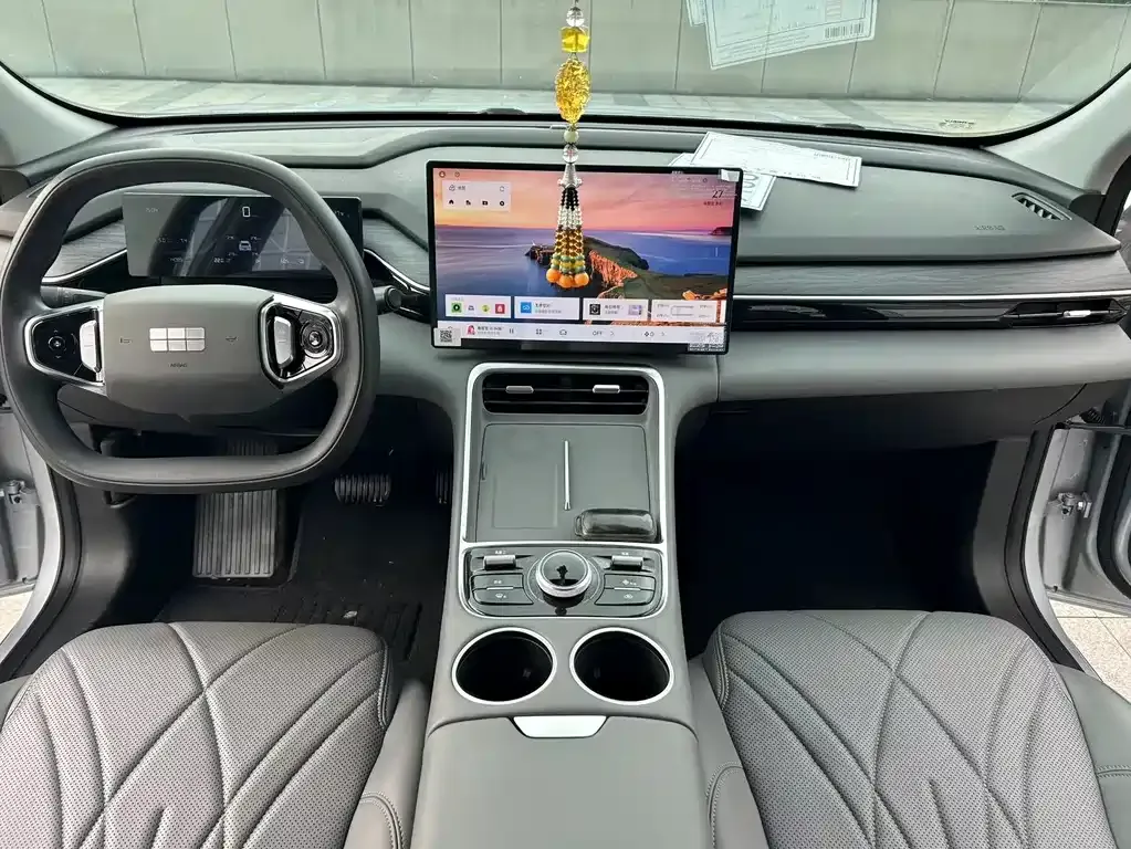 Geely Galaxy L6 2025 из CN, фото 5