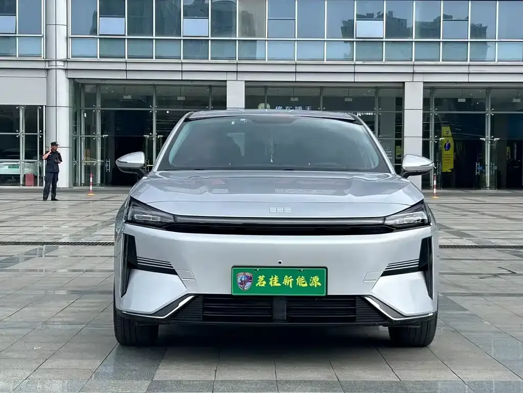Geely Galaxy L6 2025 из CN, фото 4