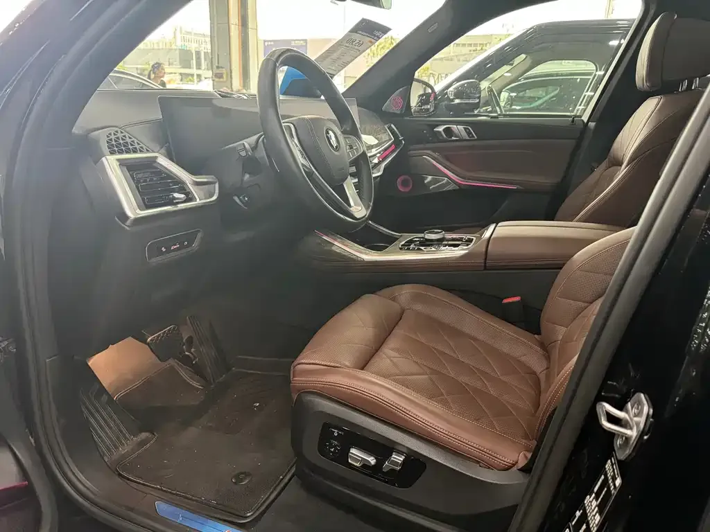 BMW X7 2023 из CN, фото 4