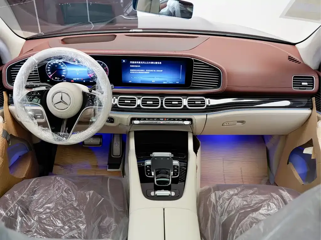 Mercedes-Benz GLS — фото 9
