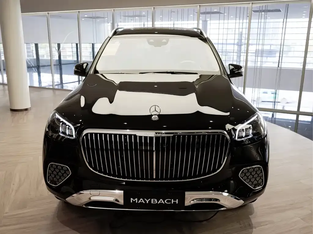 Mercedes-Benz GLS — фото 10
