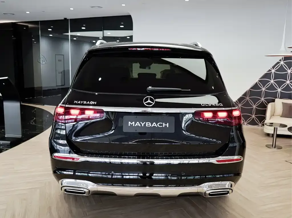 Mercedes-Benz GLS — фото 8