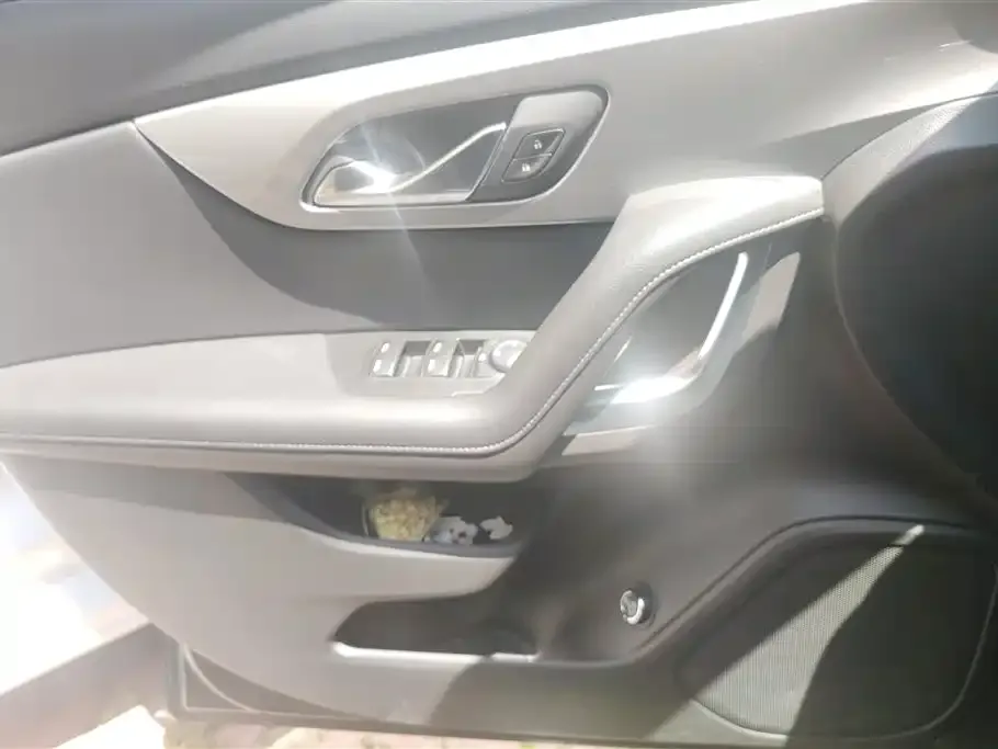 Chevrolet Blazer 2024 из CN, фото 3