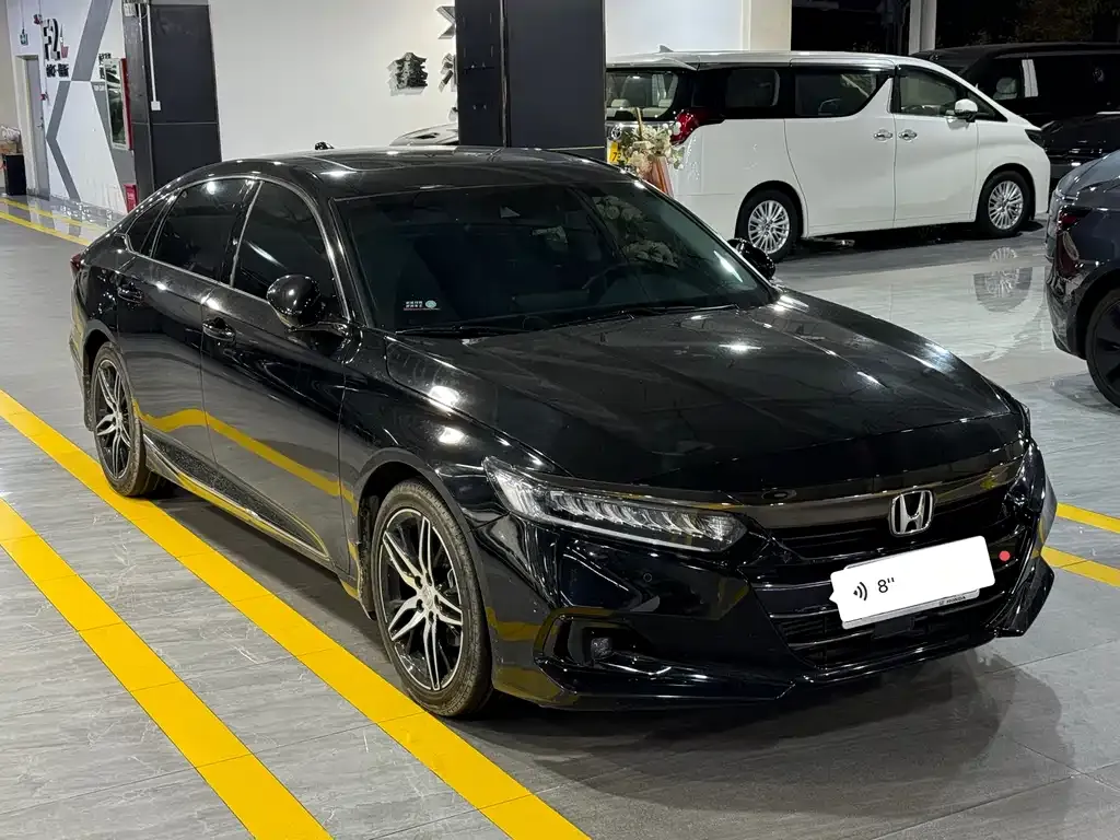 Honda Accord — фото 2