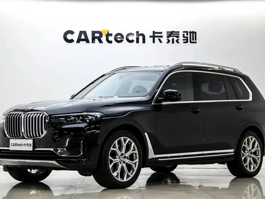 BMW X7 — фото 3