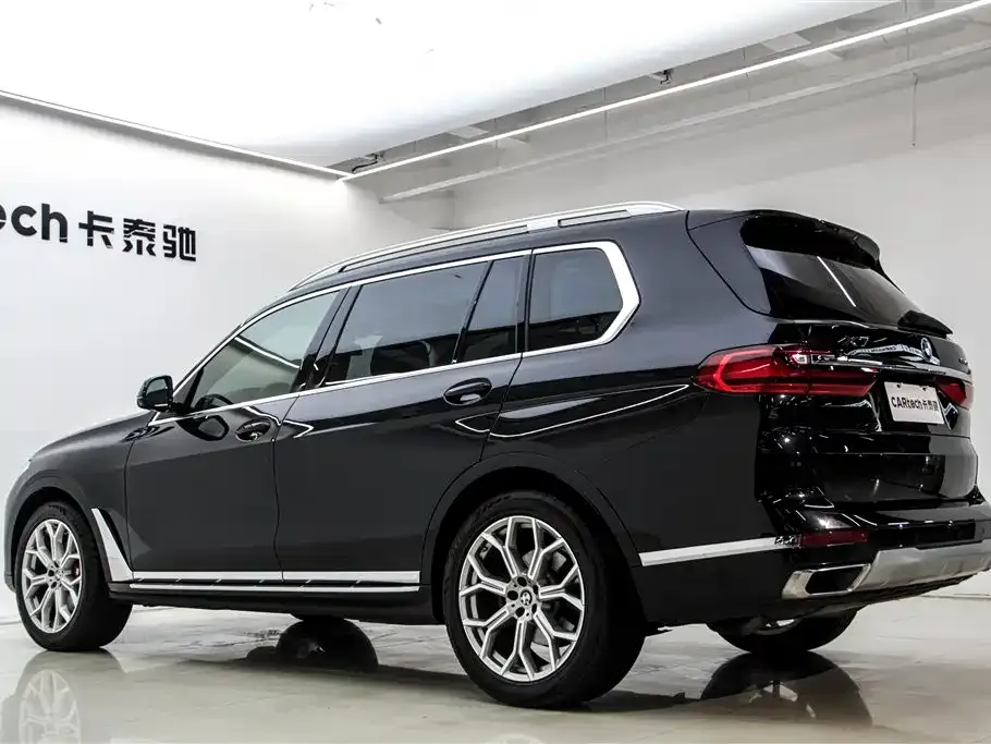 BMW X7 — фото 4