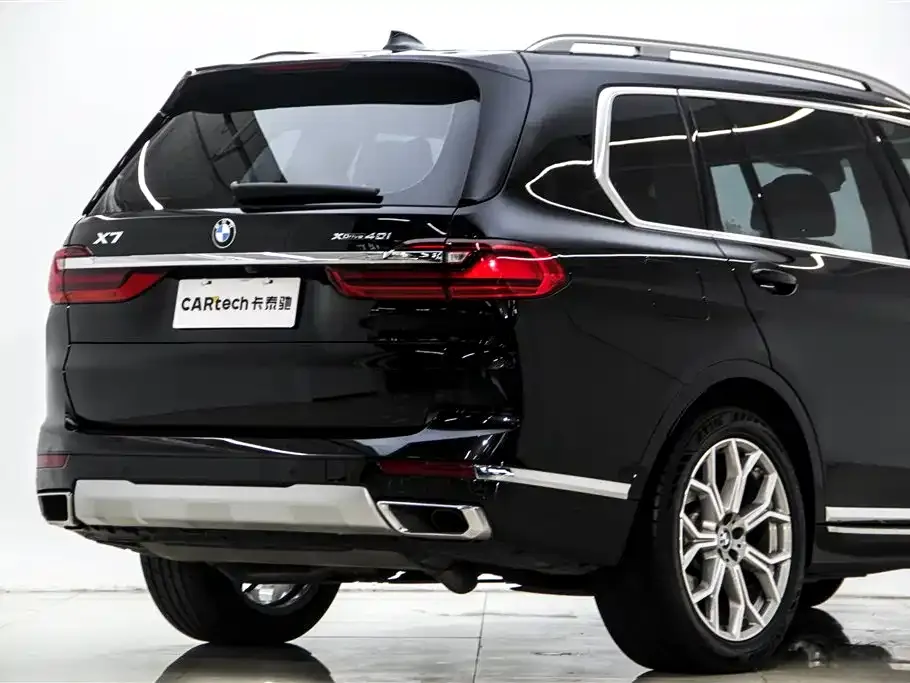 BMW X7 — фото 6