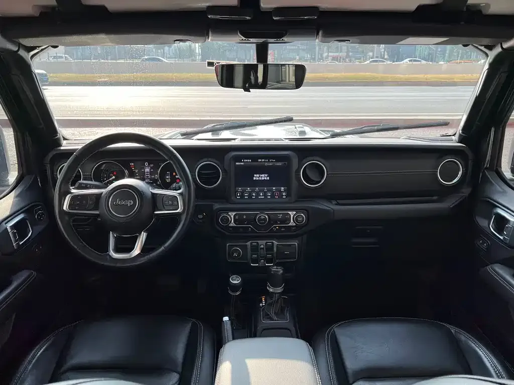 Jeep Wrangler PHEV 2021 из CN, фото 5