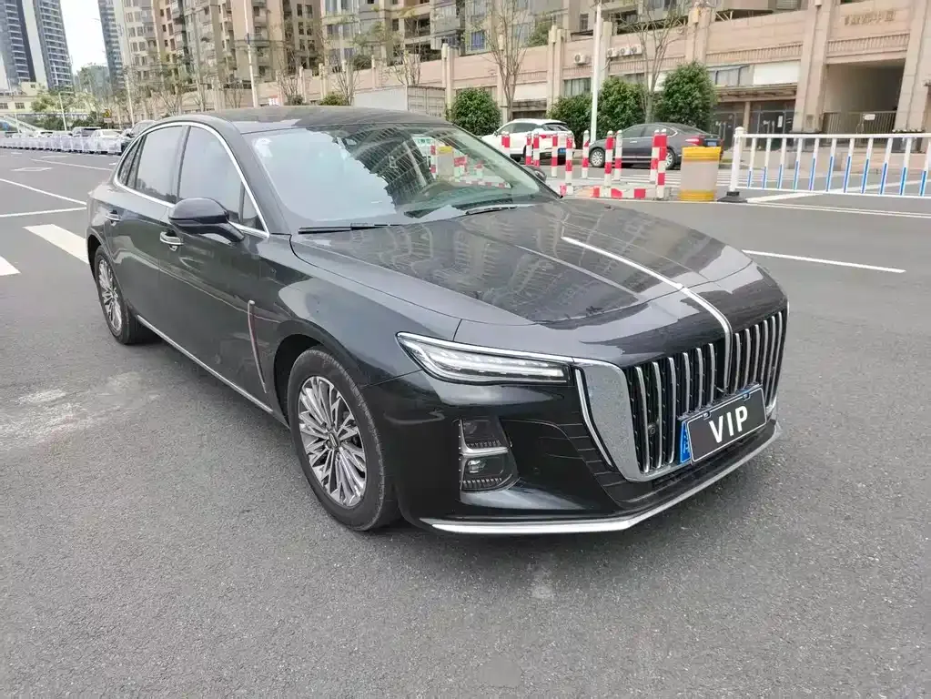 Hongqi H5 — фото 10