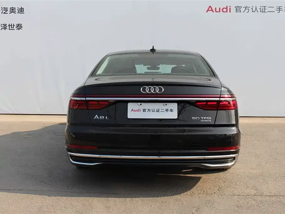 Audi A8 — фото 4