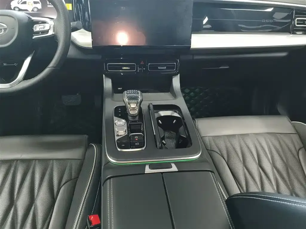 GAC Motor Trumpchi GS8 — фото 8