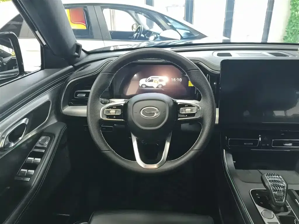 GAC Motor Trumpchi GS8 — фото 5