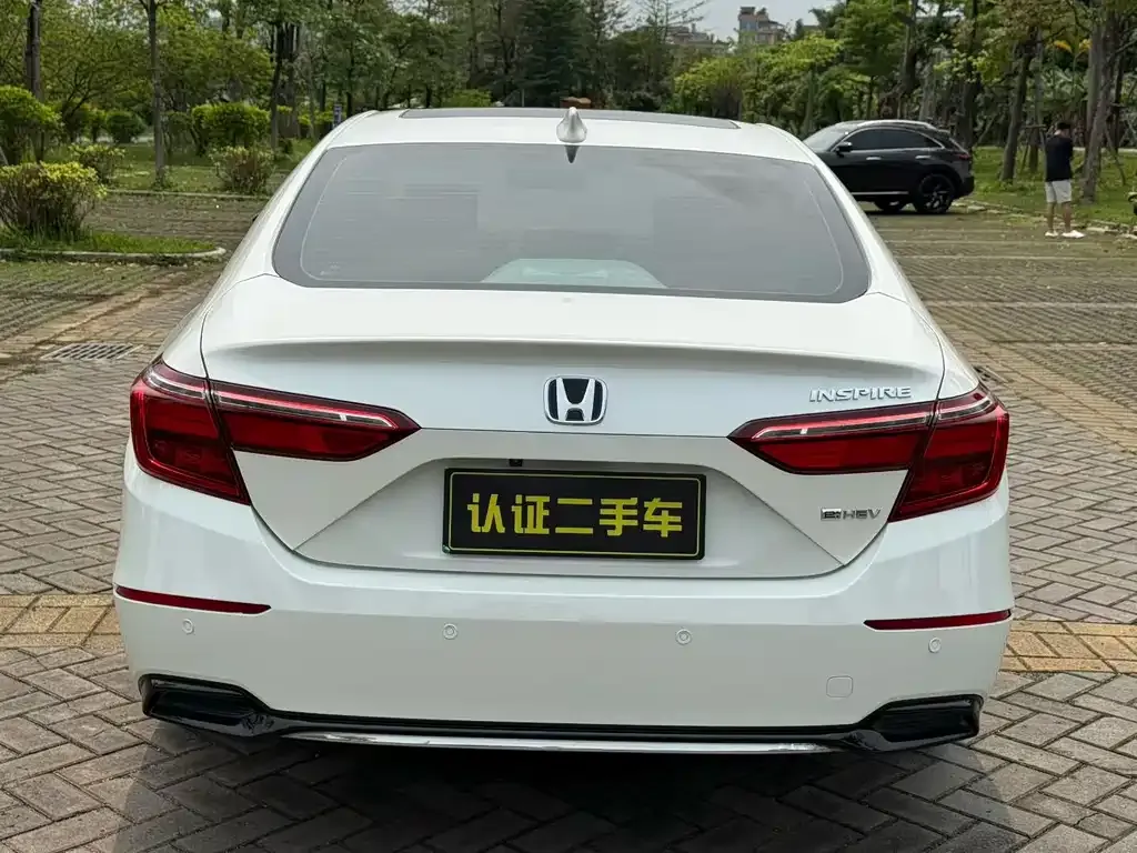 Honda Inspire — фото 4