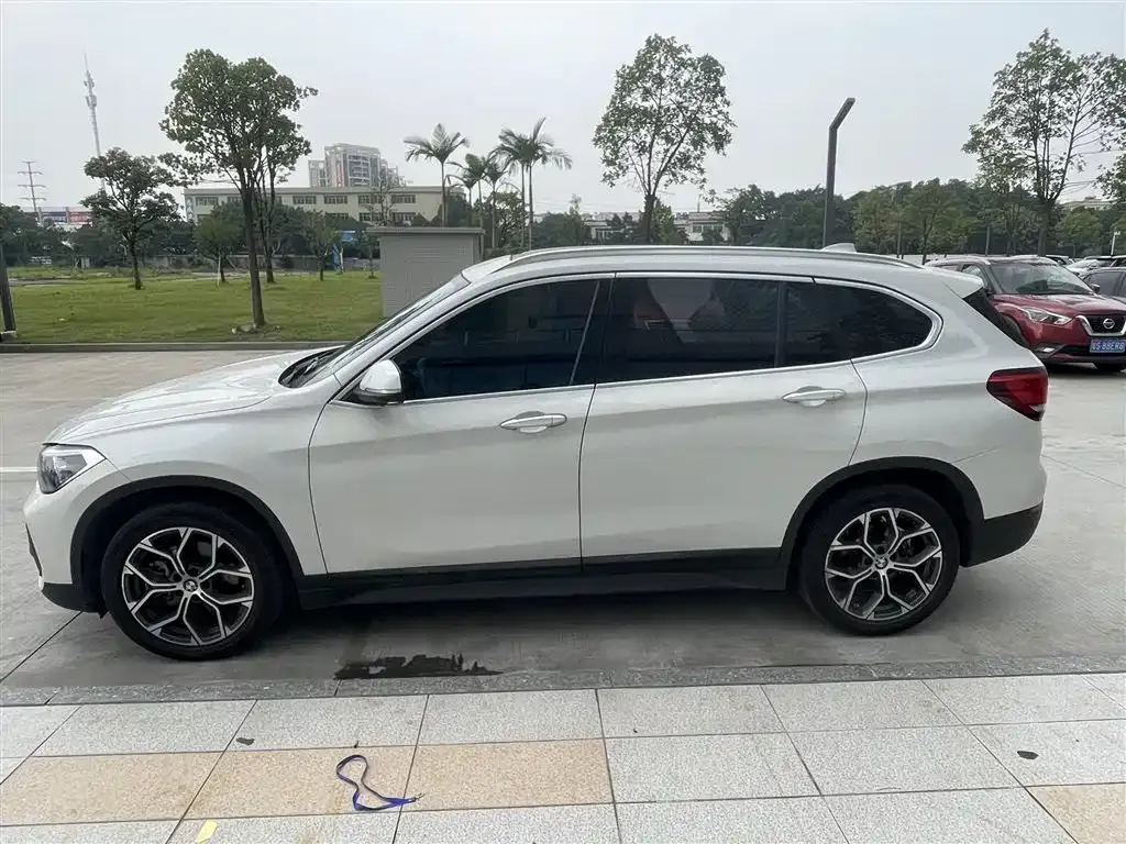BMW X1 2023 из CN, фото 6