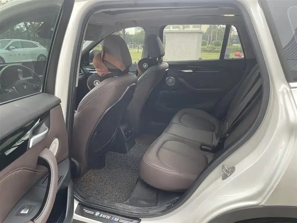 BMW X1 2023 из CN, фото 4
