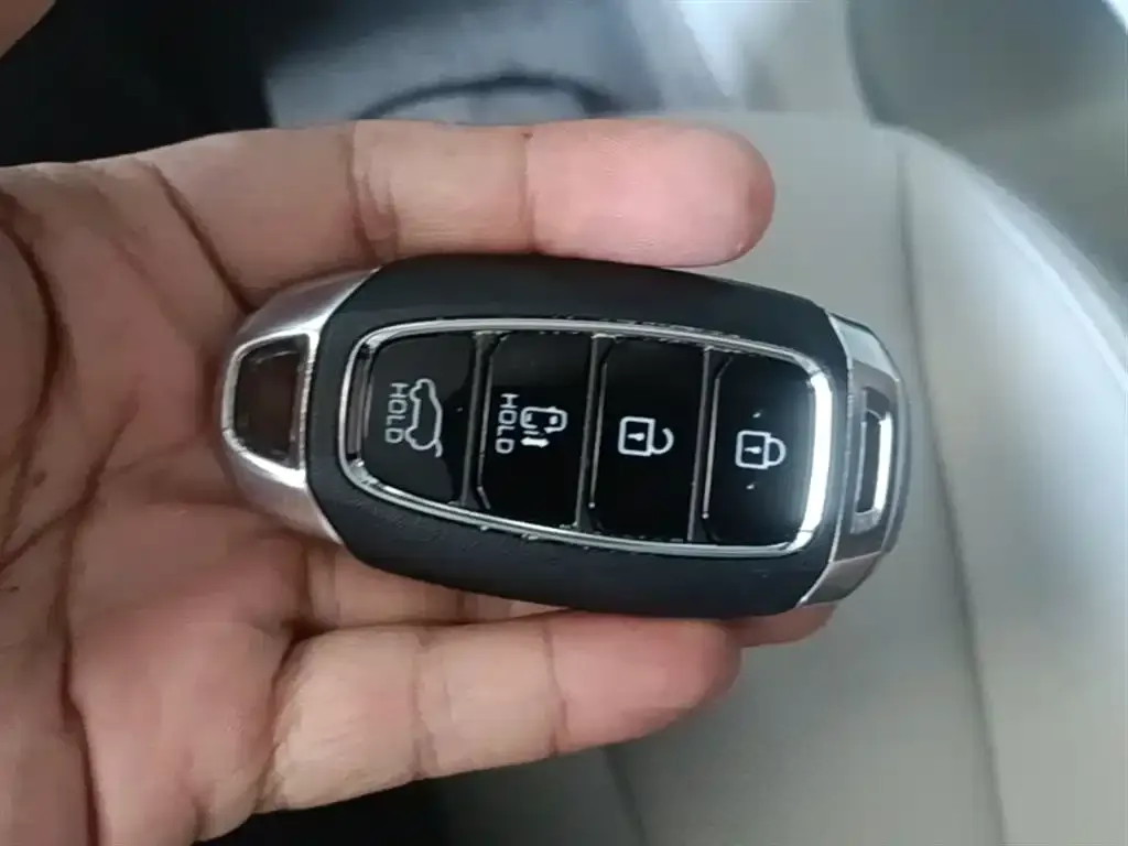 Hyundai Custo — фото 4