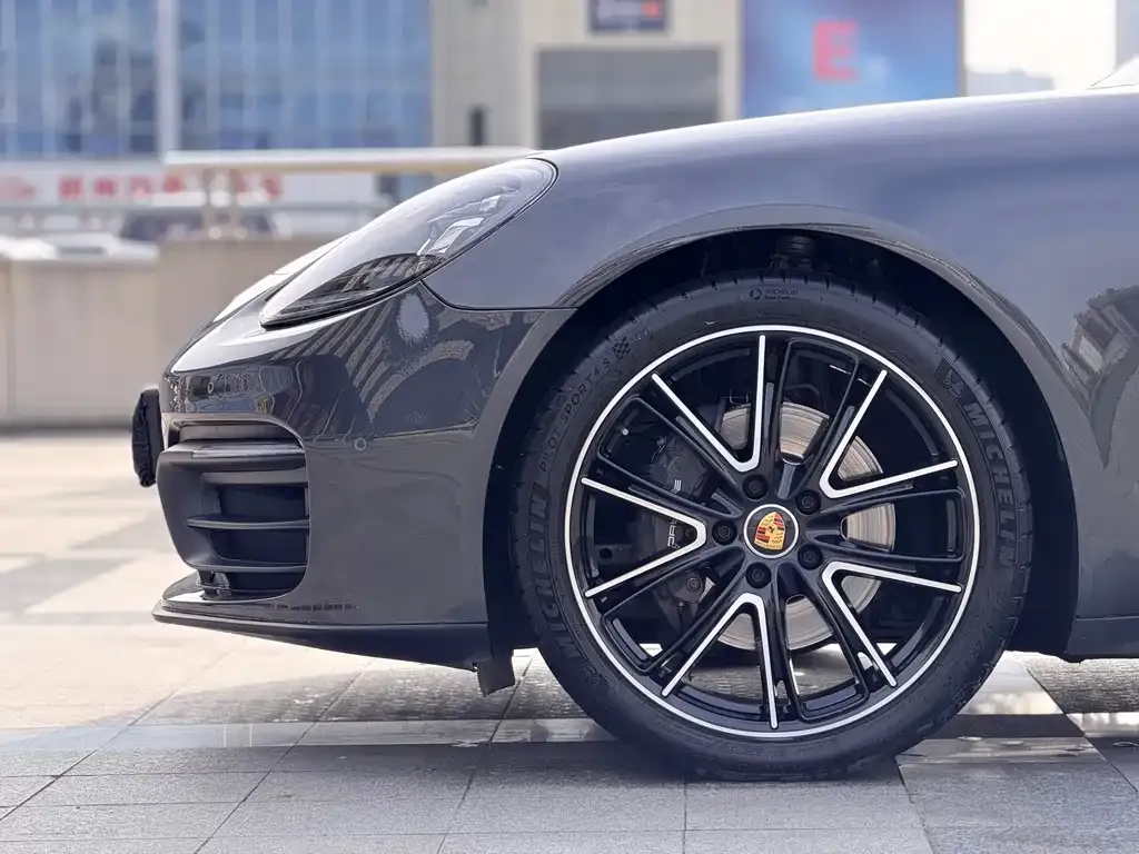 Porsche Panamera — фото 4