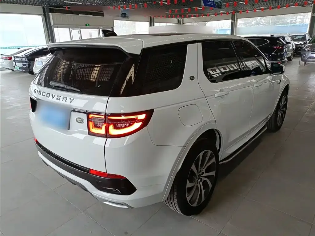 Land Rover Discovery Sport — фото 10