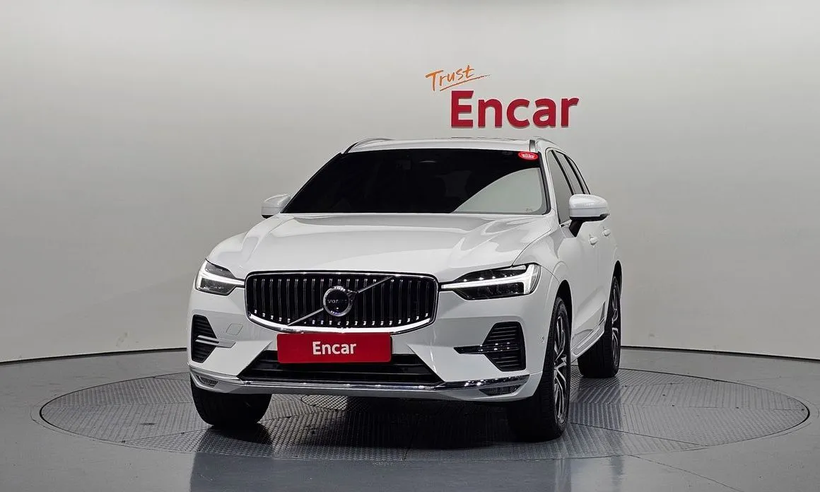 Volvo XC60 — фото 7