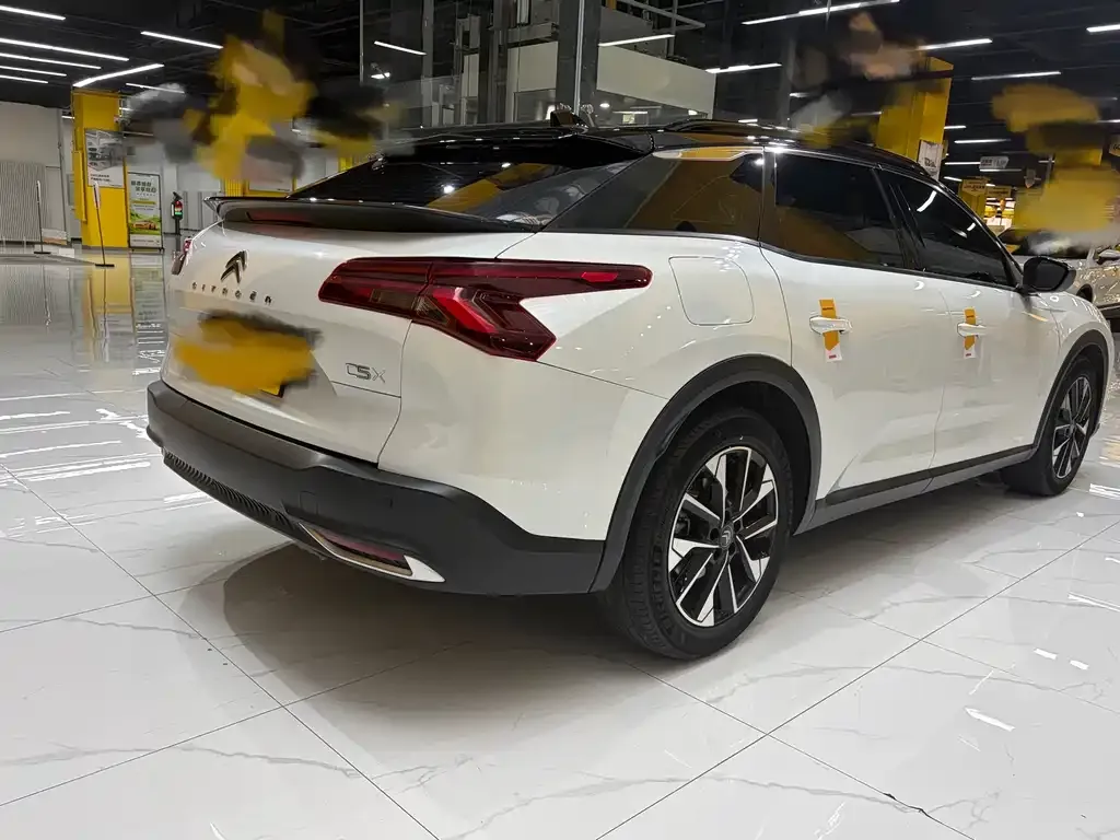 Citroen C5 X 2022 из CN, фото 4