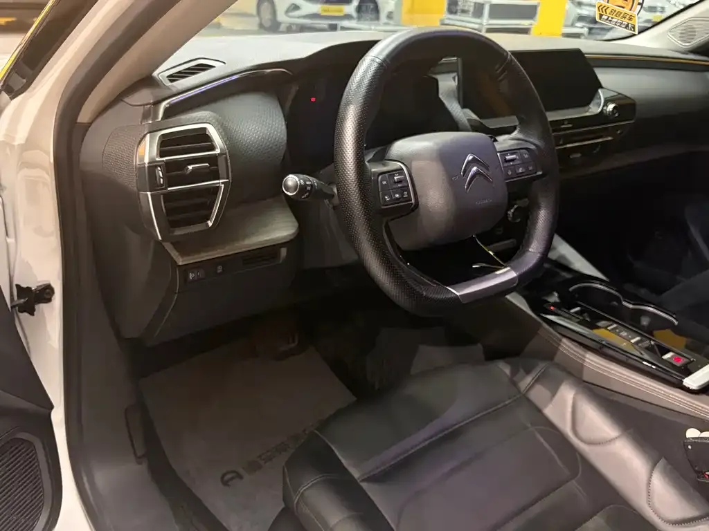 Citroen C5 X 2022 из CN, фото 5