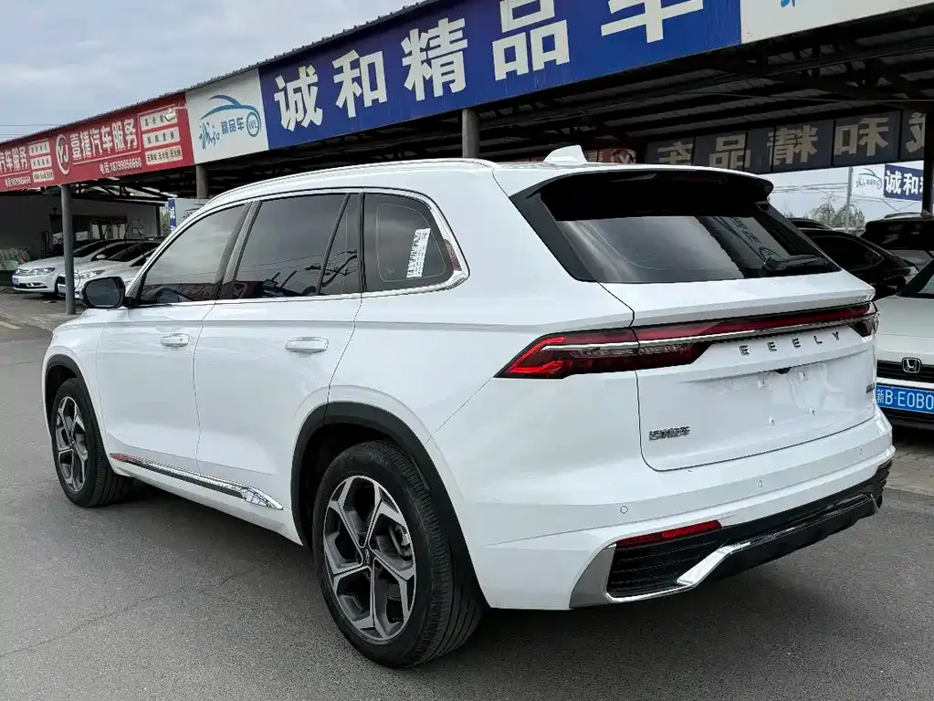 Geely Xingyue L — фото 7