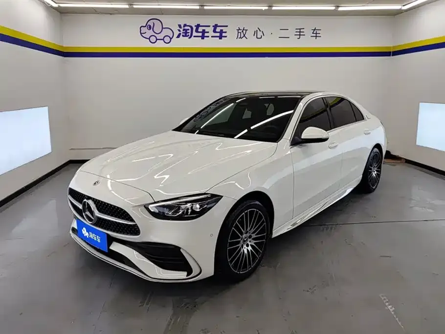 Mercedes-Benz C-Class — фото 1