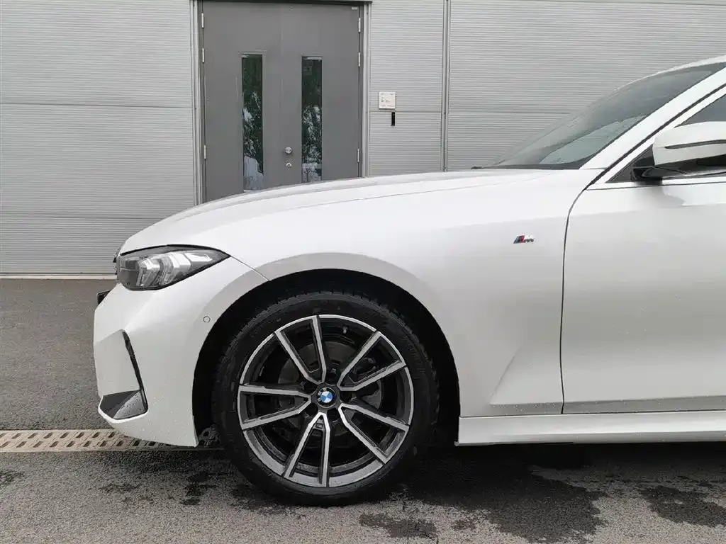 BMW 3 Series — фото 10