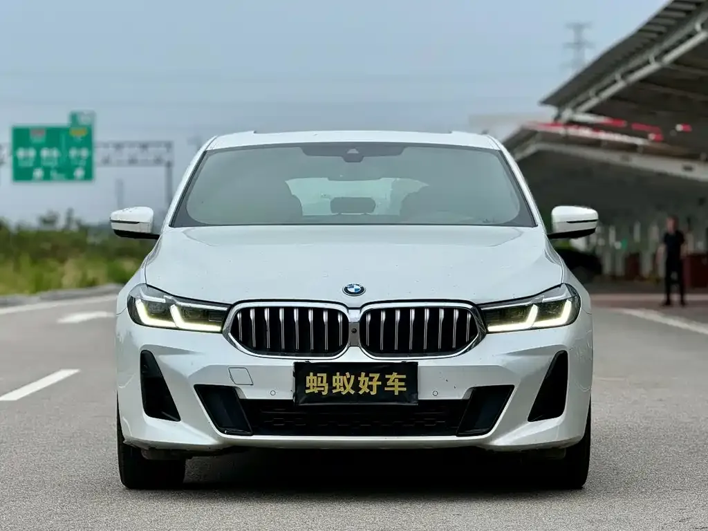 BMW 6 Series GT 2021 из CN, фото 7
