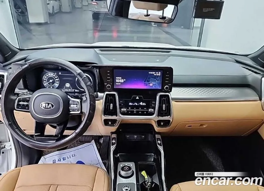 Kia Sorento — фото 7