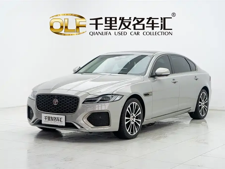 Jaguar XFL — фото 1
