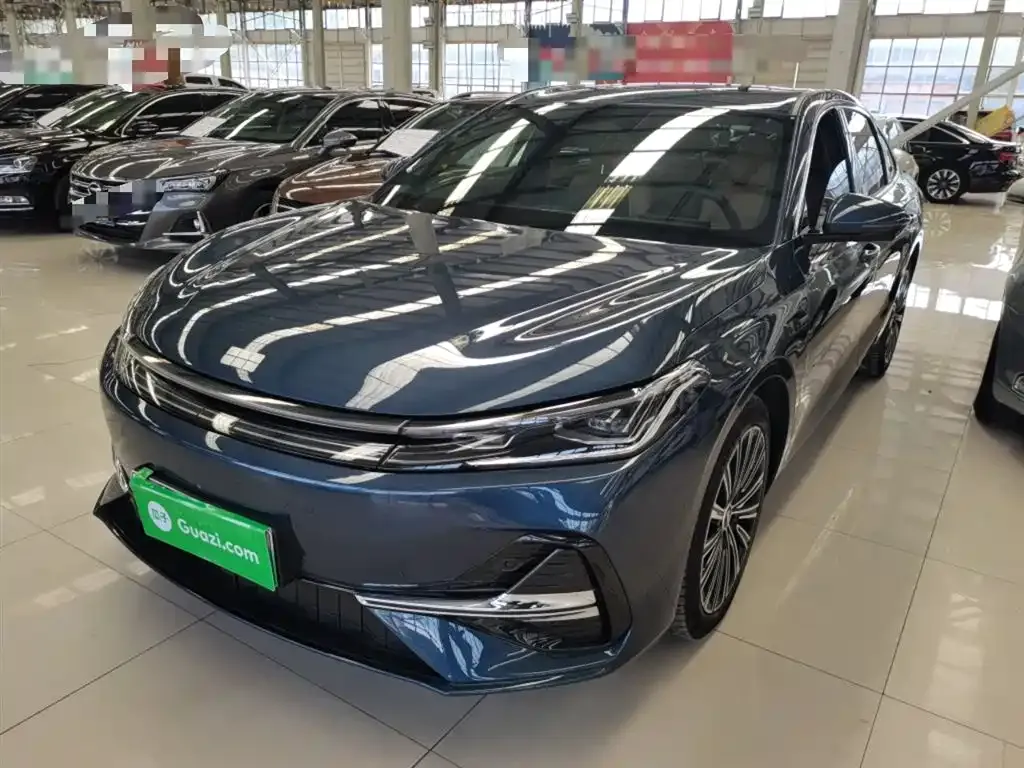 Geely Galaxy A7 — фото 3
