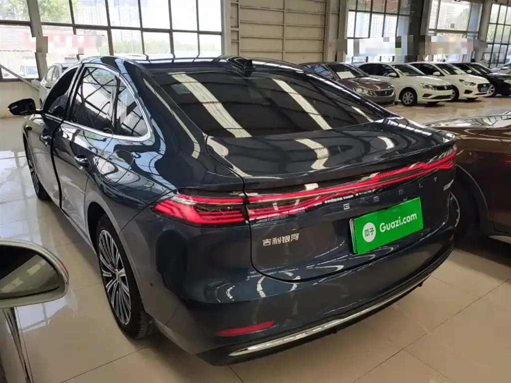 Geely Galaxy A7 — фото 10
