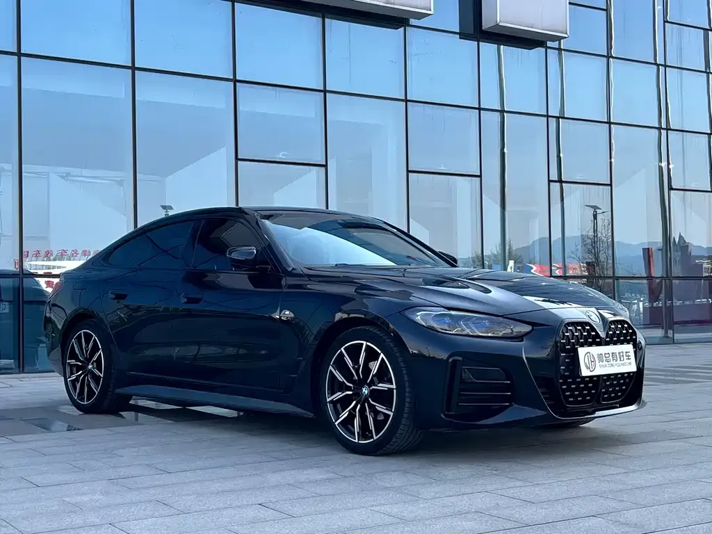 BMW 4 Series 2022 из CN, фото 3