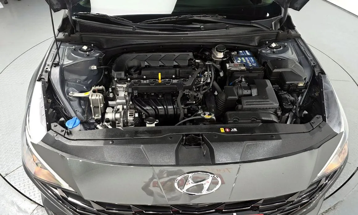 Hyundai AVANTE — фото 10