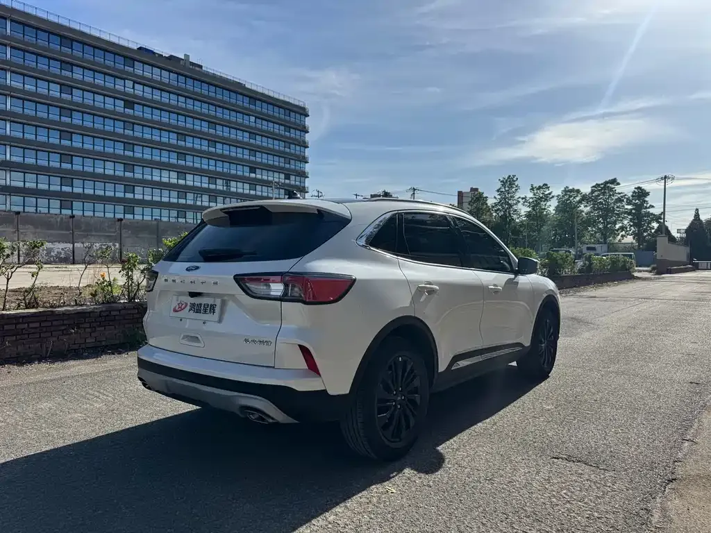 Ford Escape 2024 из CN, фото 8