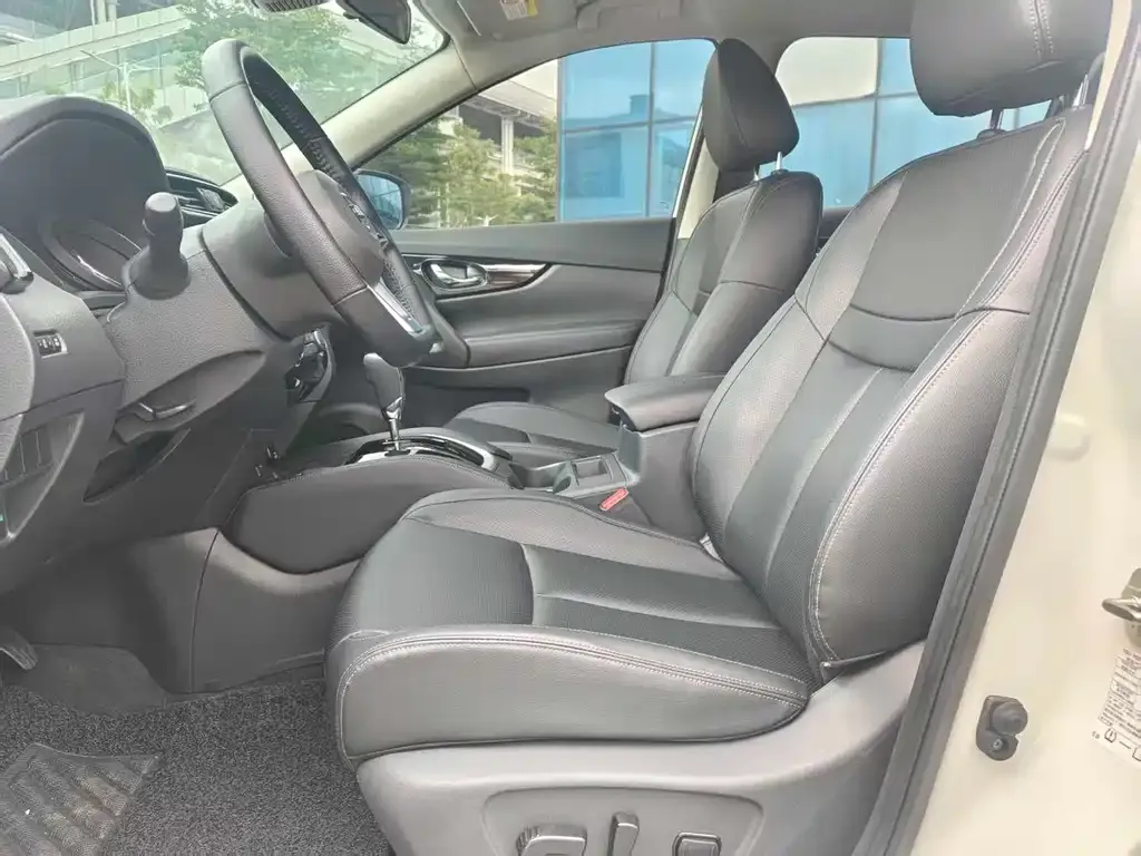 Nissan X-Trail 2024 из CN, фото 10