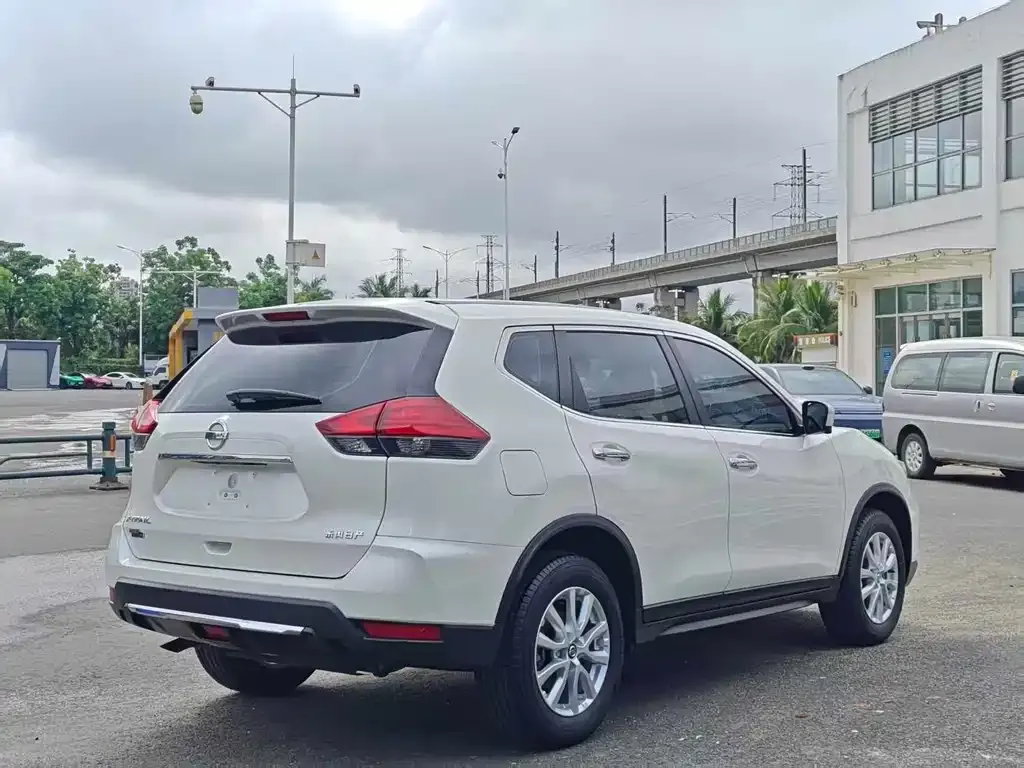 Nissan X-Trail 2024 из CN, фото 4