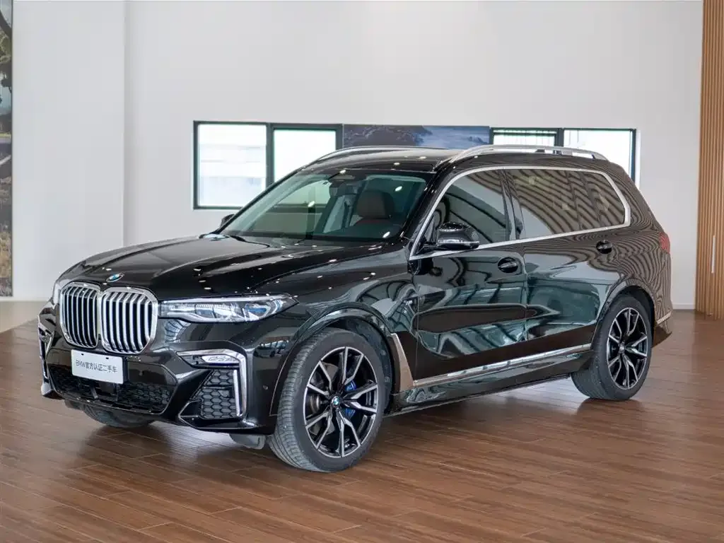 BMW X7 — фото 3