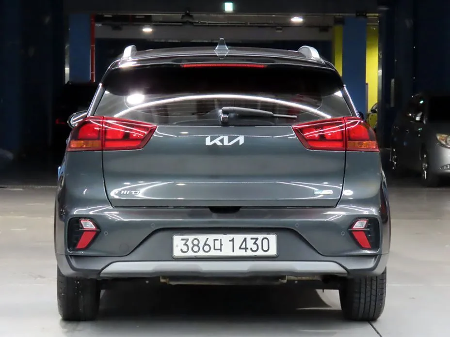 Kia Niro — фото 8