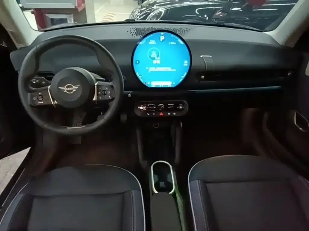 MINI Cooper EV 2024 из CN, фото 2