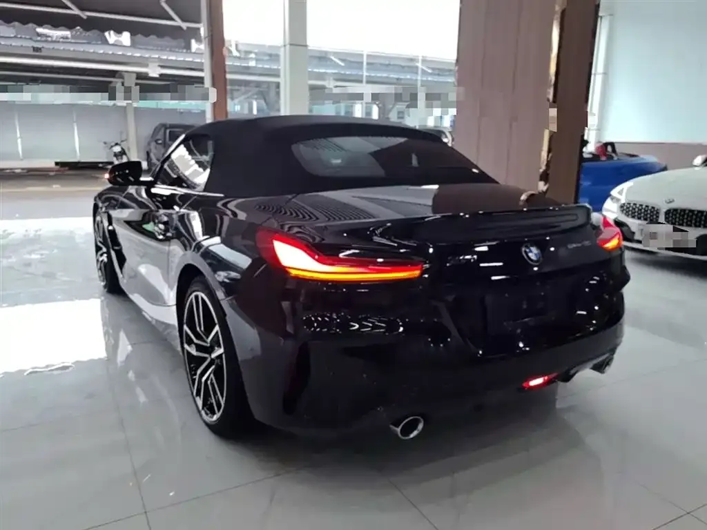 BMW Z4 — фото 10