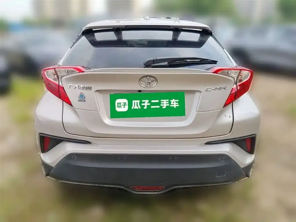 Toyota C-HR — фото 5