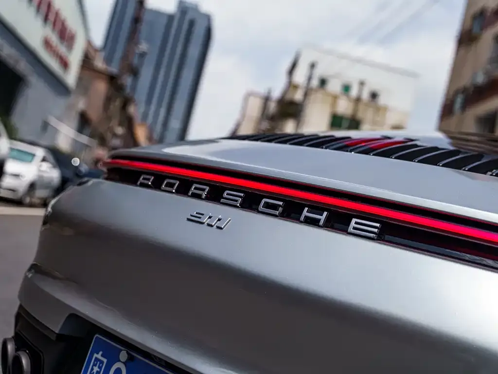 Porsche 911 2021 из CN, фото 9