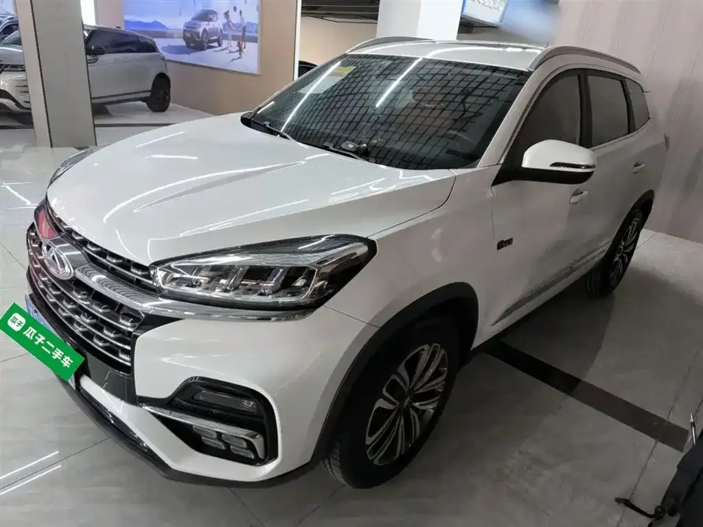 Chery Tiggo 8 — фото 6