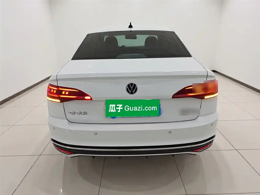 Volkswagen Bora 2023 из CN, фото 3