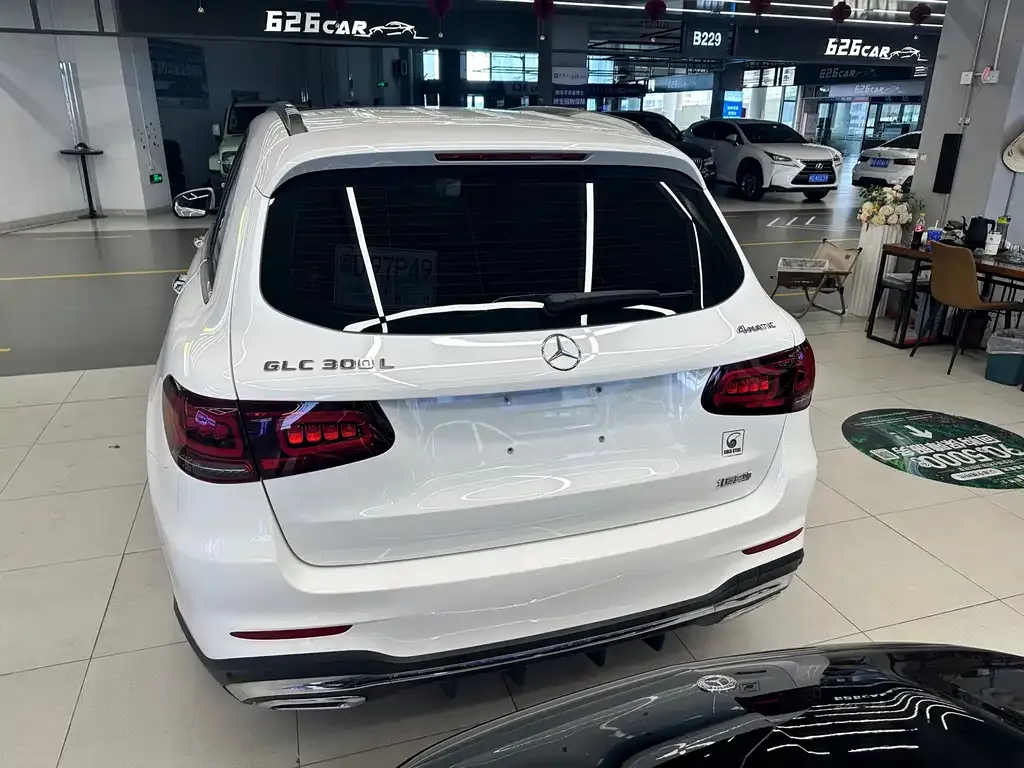 Mercedes-Benz GLC — фото 3