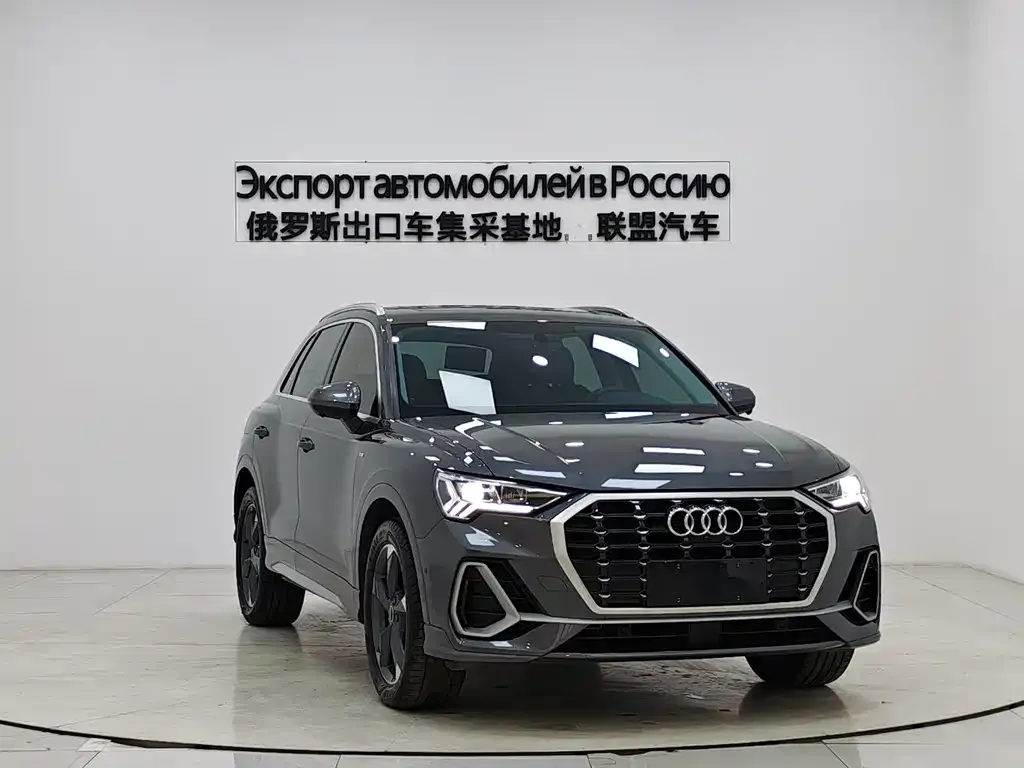 Audi Q3 — фото 6